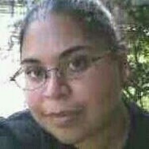 Meet your Posher, Desiree